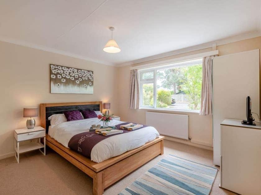 Lions Lodge: Great Location With Hot Tub Ringwood Exterior photo